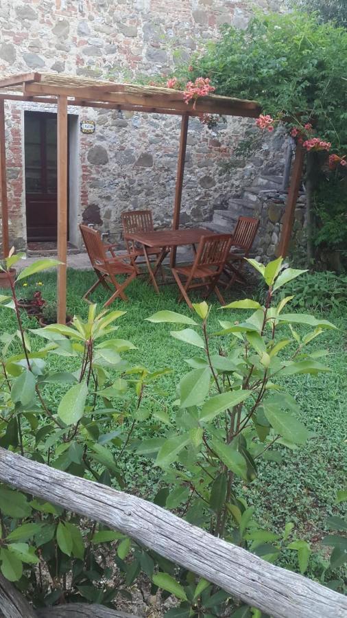 Residenza Il Platano Fortilizio Di Campiglia Rapolano Terme Bagian luar foto